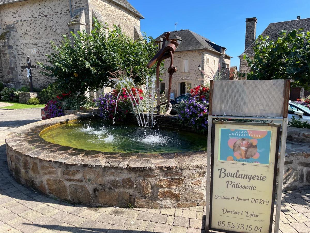 La Maison Charmante D'Elisabeth Saint-Ybard 외부 사진